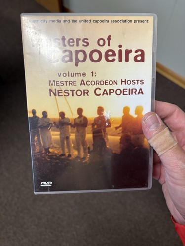 Masters capoeira volume 1 - capoeira,